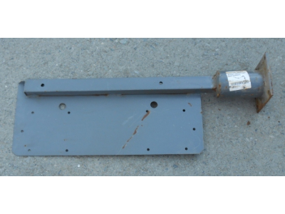 Кронштейн заднего фонаря левый H HOWO (ХОВО) AZ9716940001 фото 1 Томск