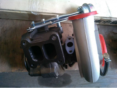 Турбина (Турбокомпрессор) D12 A7 миксер HOWO A7 VG1034110120 фото 1 Томск