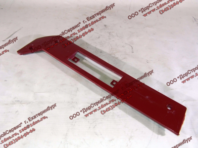 Заглушка боковая бампера правая SH F3000 красная SHAANXI / Shacman (ШАНКСИ / Шакман) DZ93259932203 фото 1 Томск