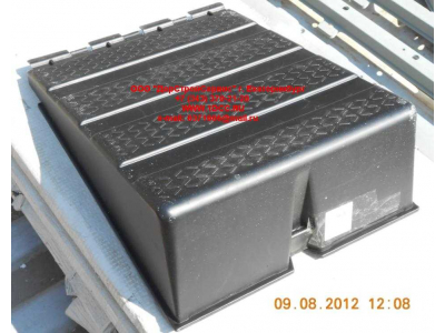 Крышка аккумулятора SH F3000 SHAANXI / Shacman (ШАНКСИ / Шакман) 81.41860.0058 фото 1 Томск